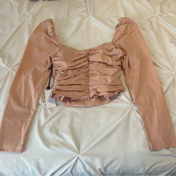 ASTR THE LABEL BLUSH RUCHED LONG SLEEVE TOP XSMALL DRY CLEAN ONLY FEMININE - Picture 3 of 5